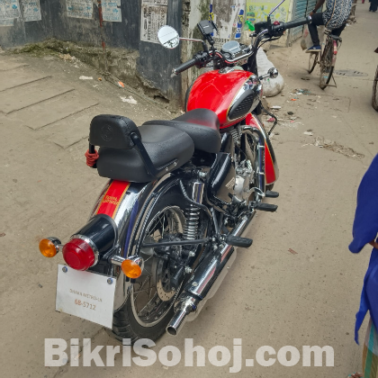 Royal Enfield Classic 350